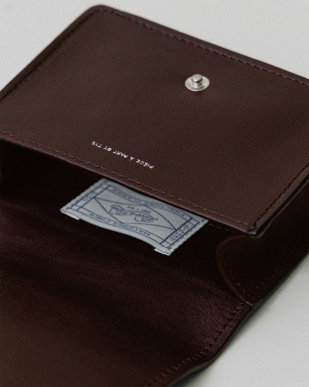 POCHETTE CLÉS CARRÉE BROWN
