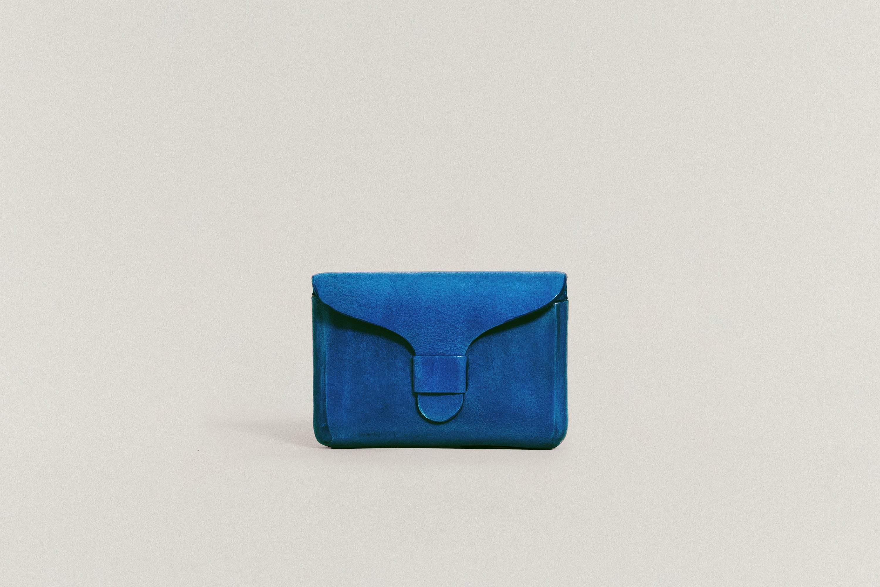 WALLET – TOUT Y EST