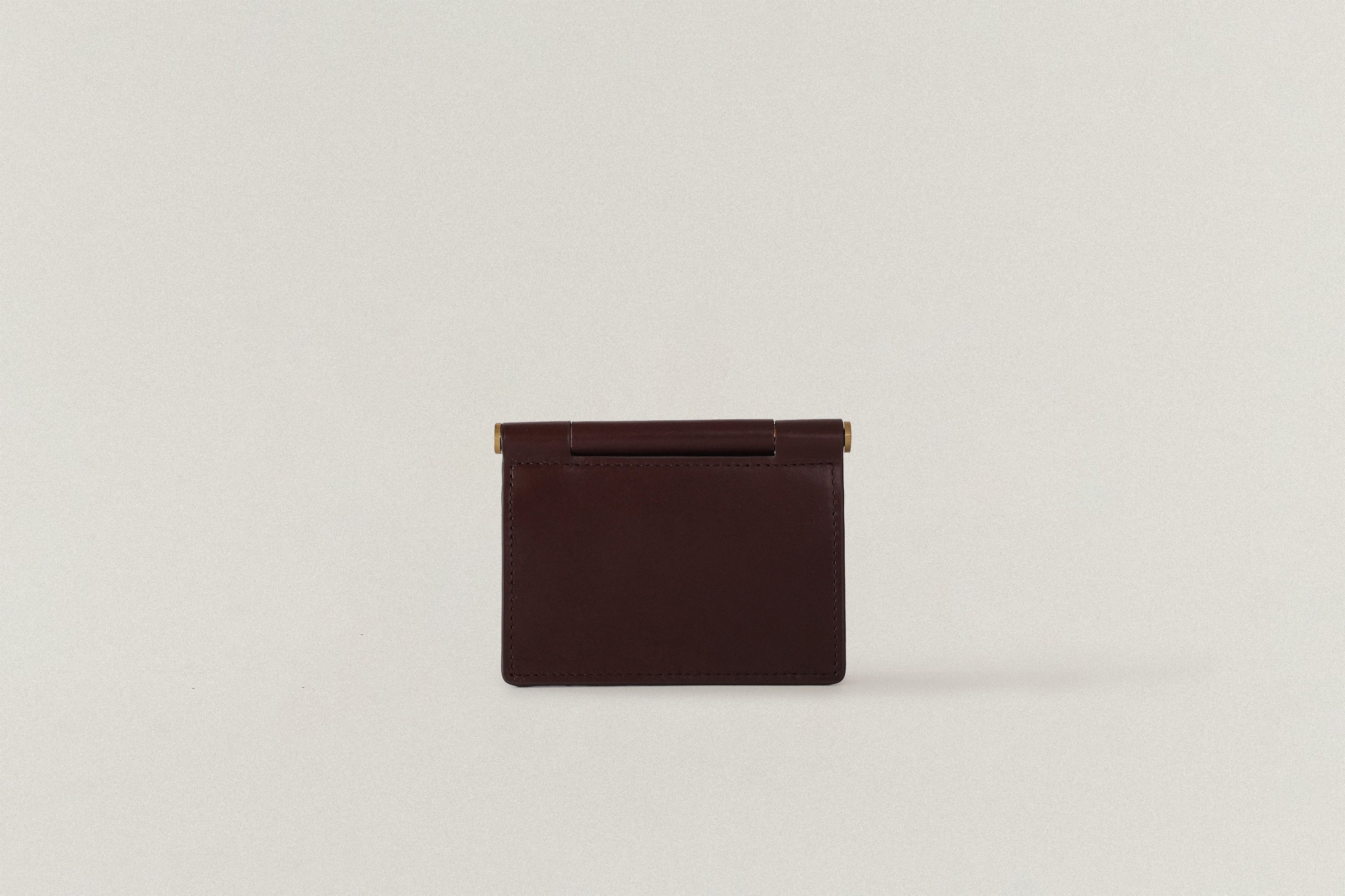 PORTE CARTES DE VISITE PAUMELLE BROWN – TOUT Y EST