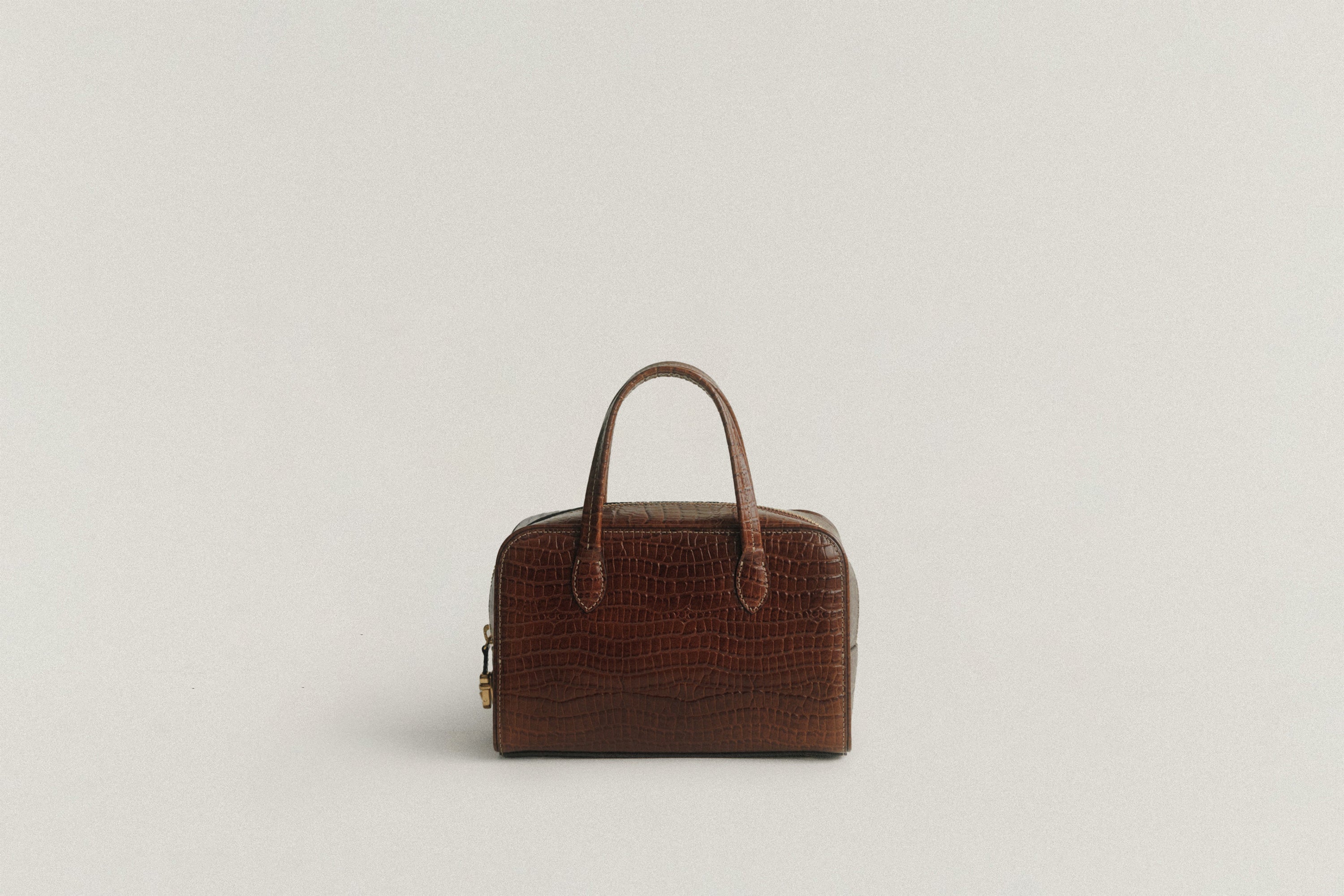 SAC LOQUET SUEDE BLACK – TOUT Y EST JP