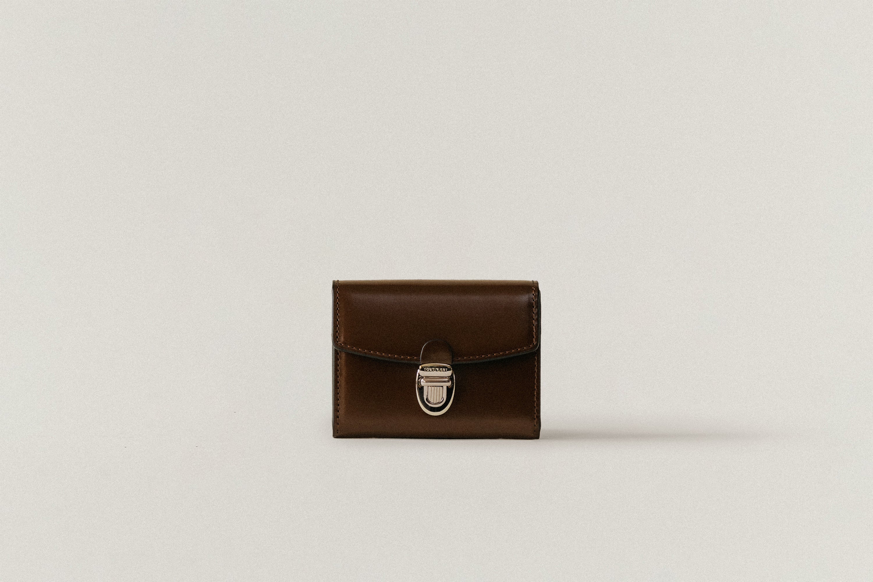 PORTE CARTES LOQUET BROWN – TOUT Y EST