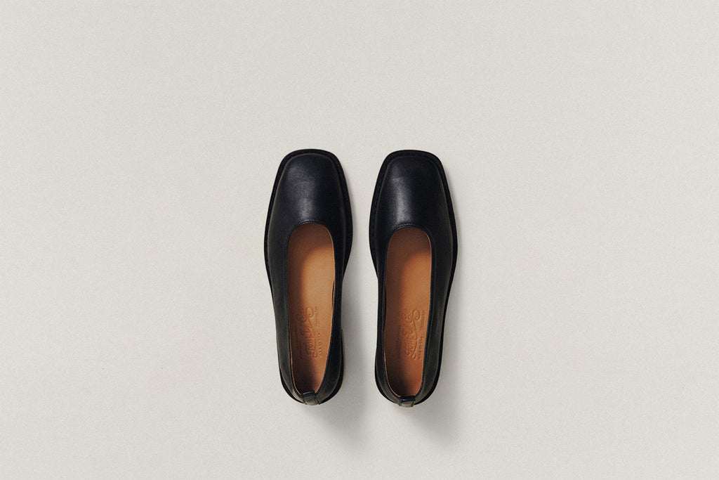 FLAT SABINE BLACK