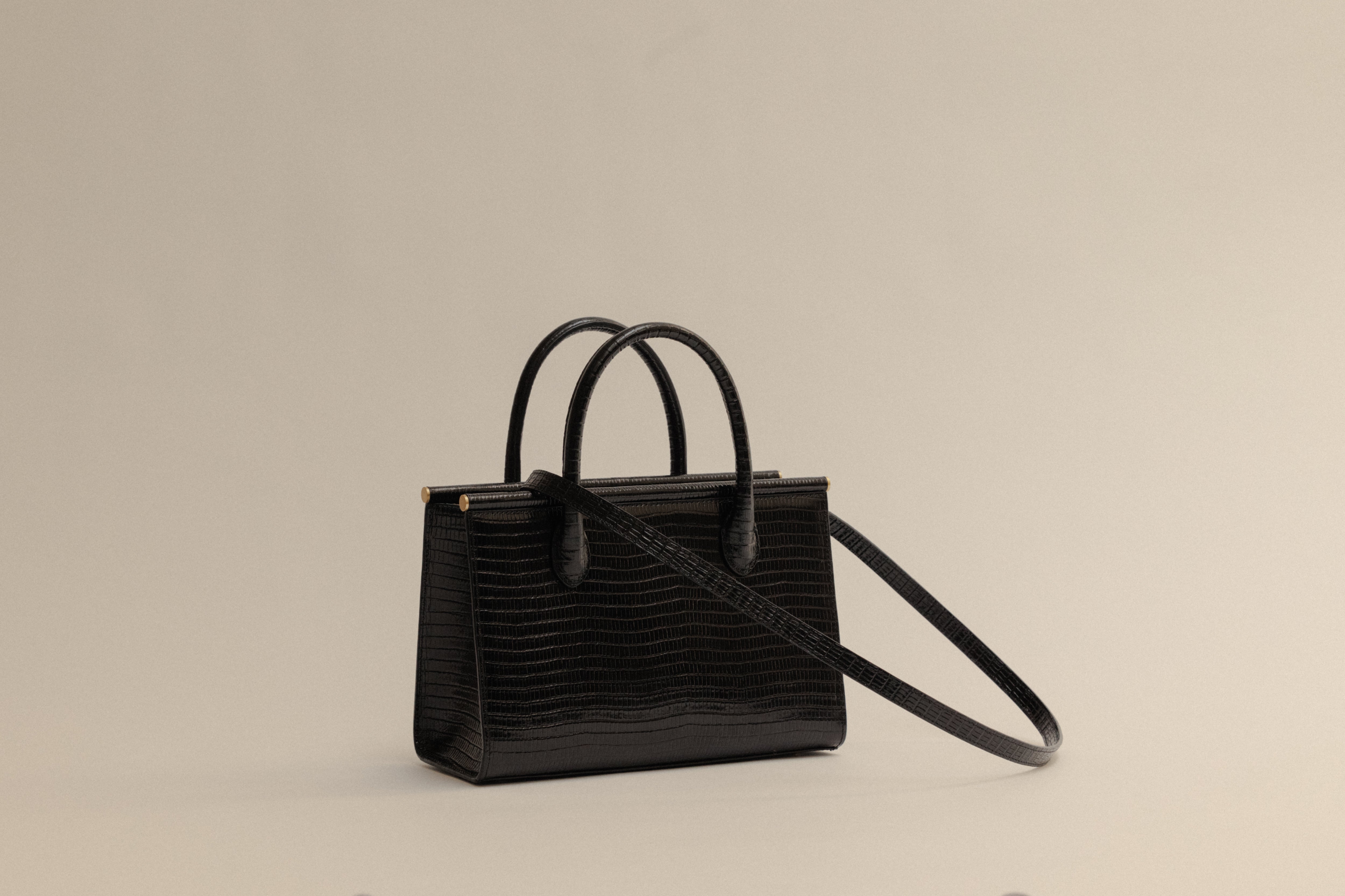 SAC PARALLÈLE MINI LIZARD BLACK – TOUT Y EST