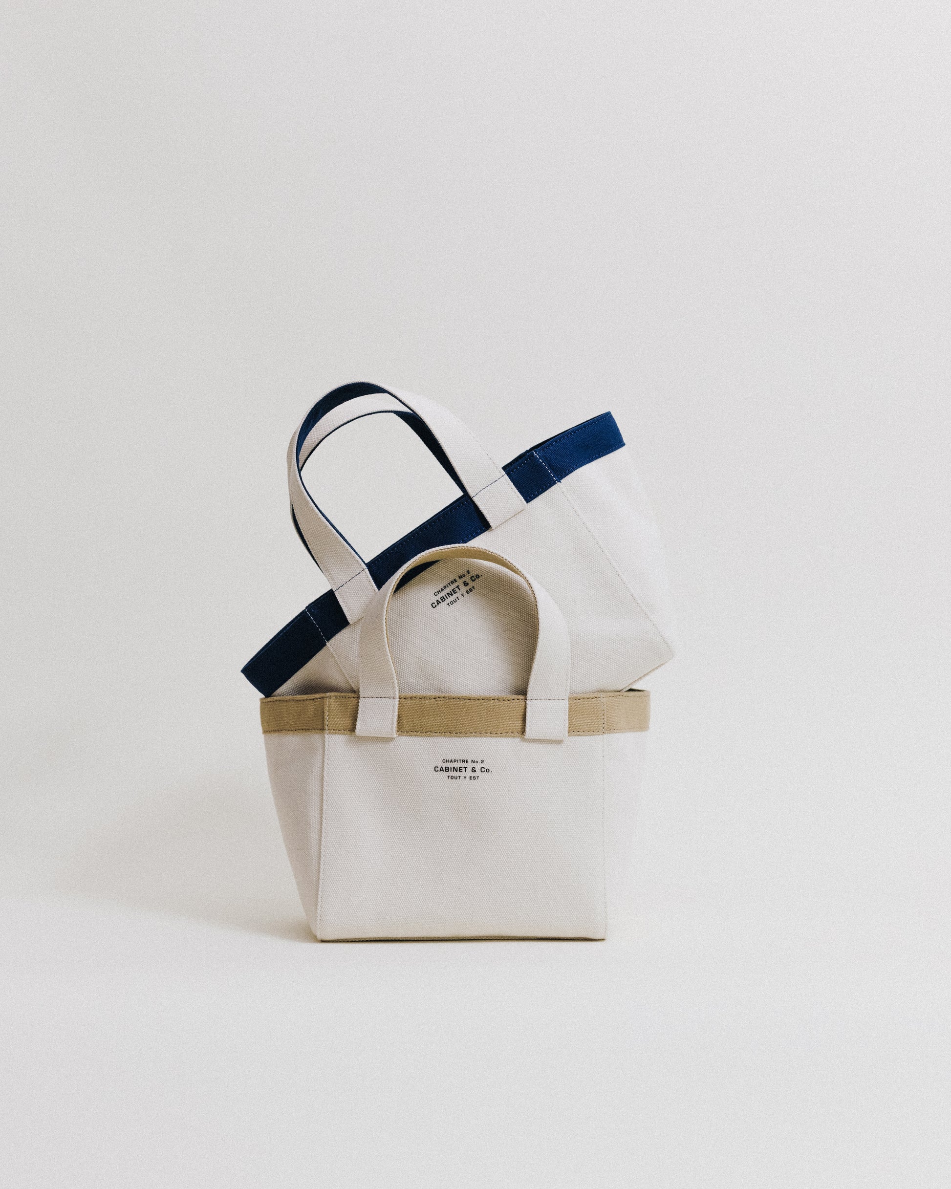 CABINET&CO. TOTE SMALL NAVY