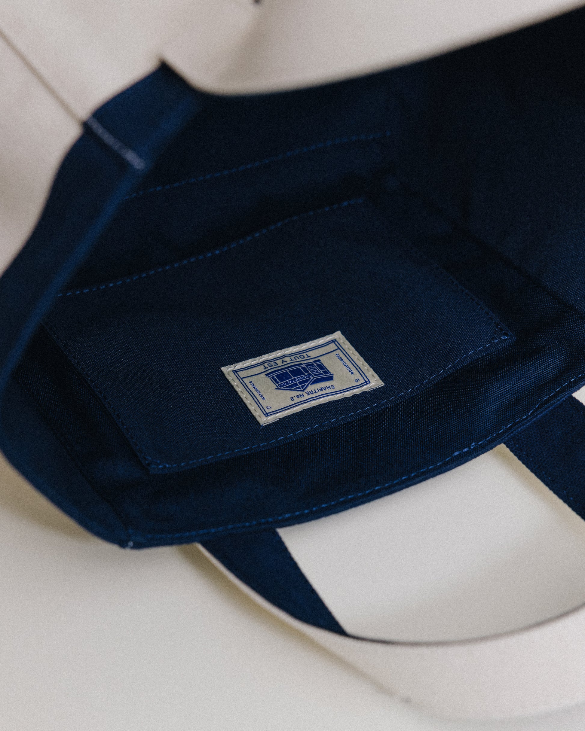 CABINET&CO. TOTE SMALL NAVY