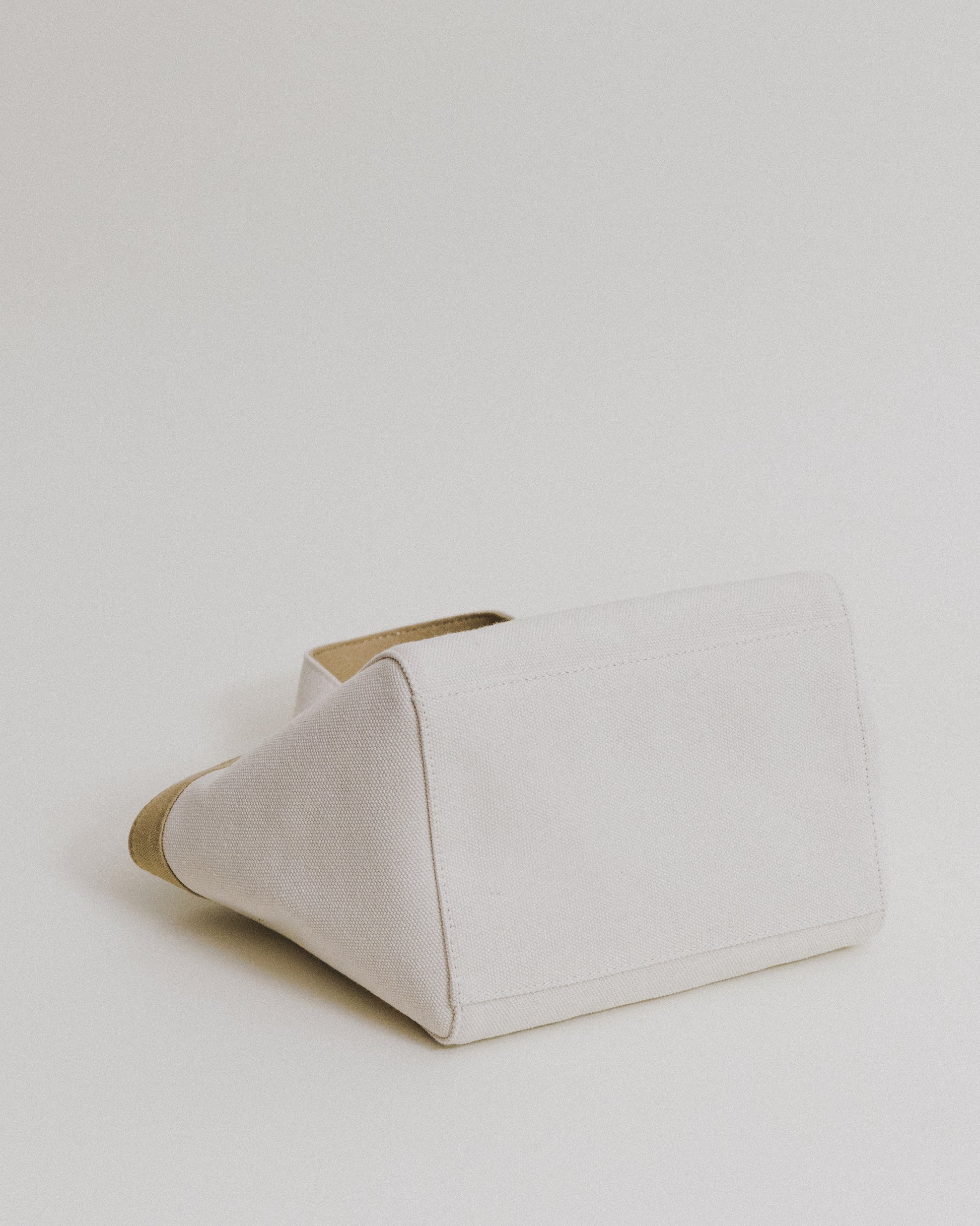 CABINET&CO. TOTE SMALL BEIGE