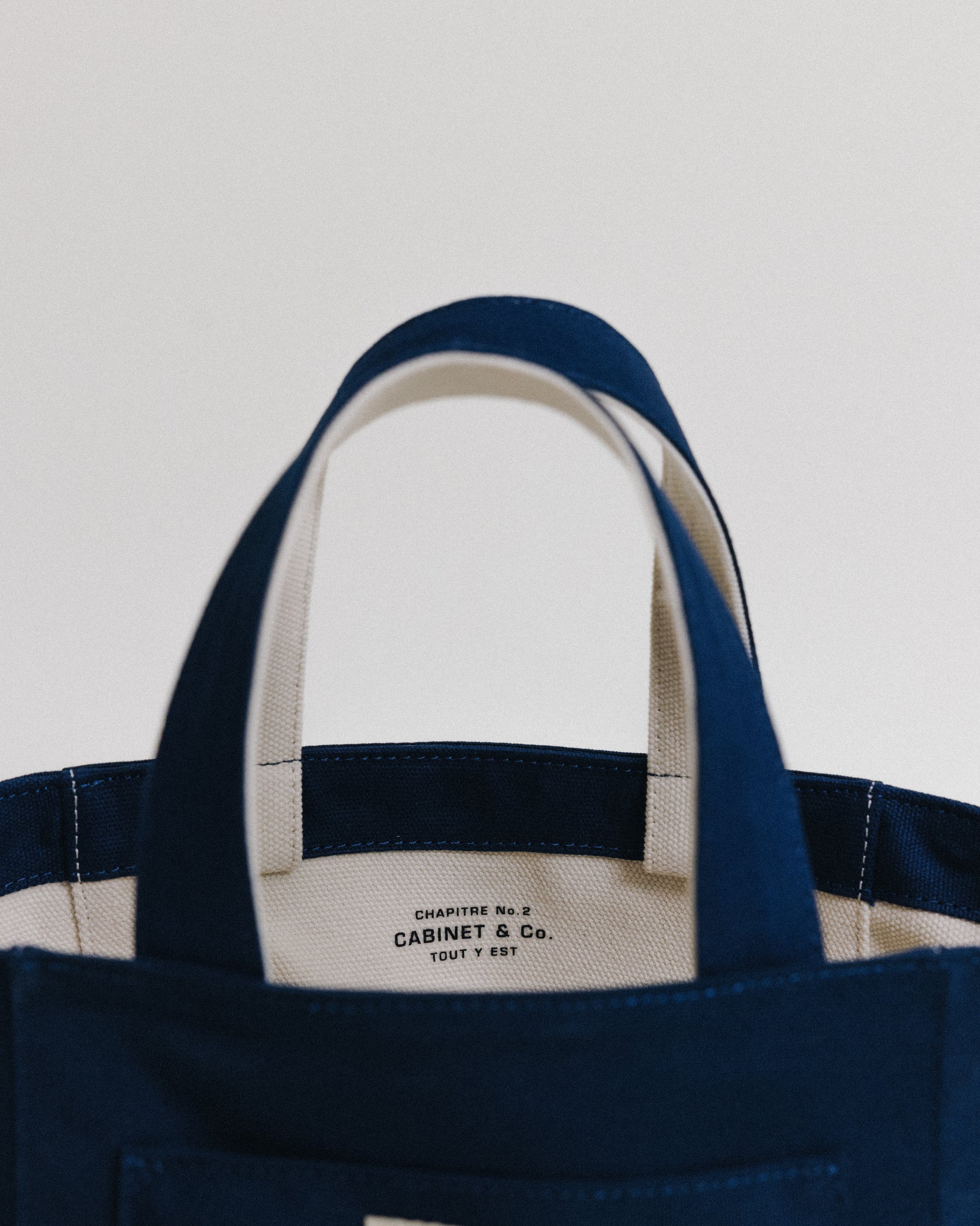 CABINET&CO. TOTE SMALL NAVY