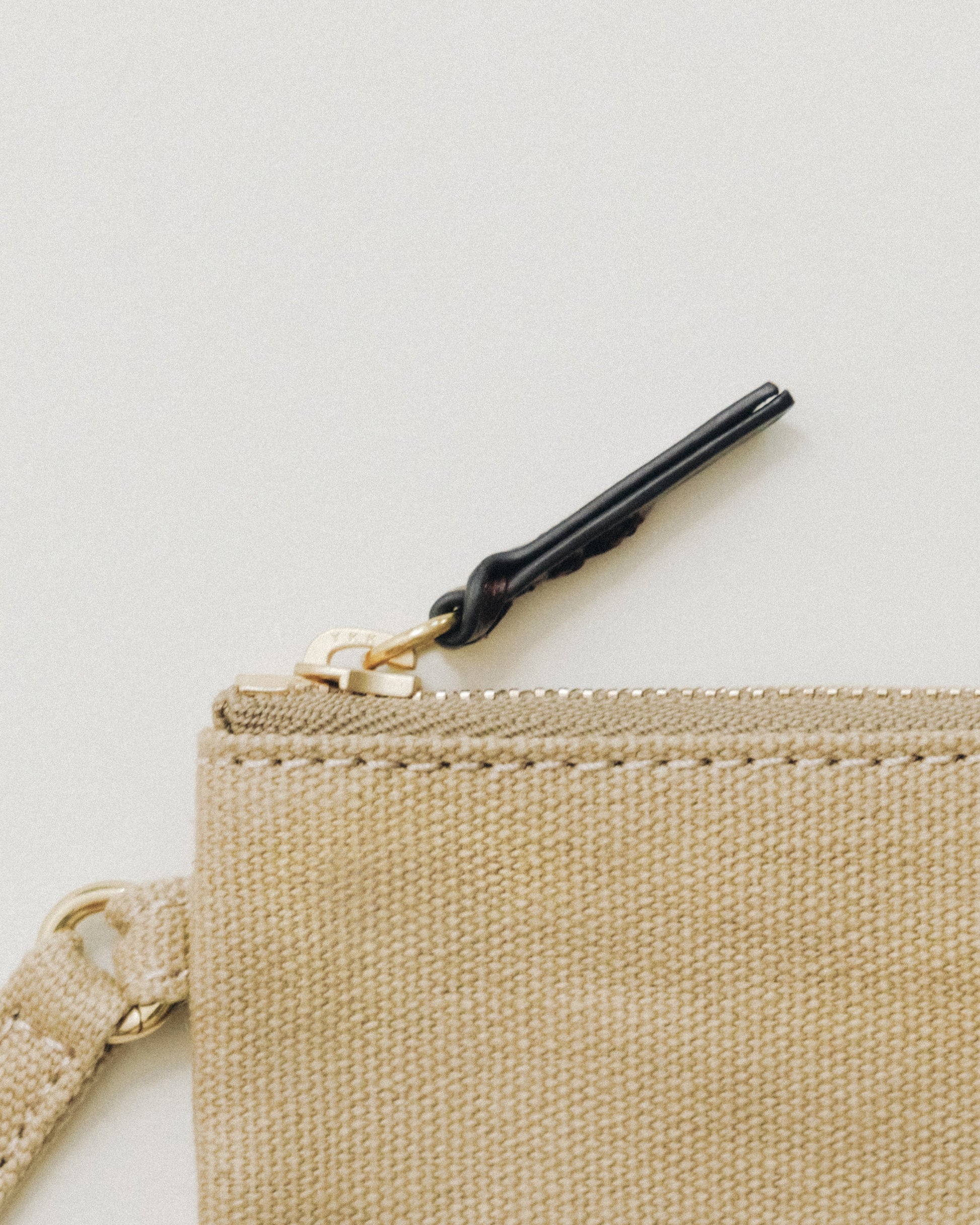 COMPAGNON POUCH BEIGE