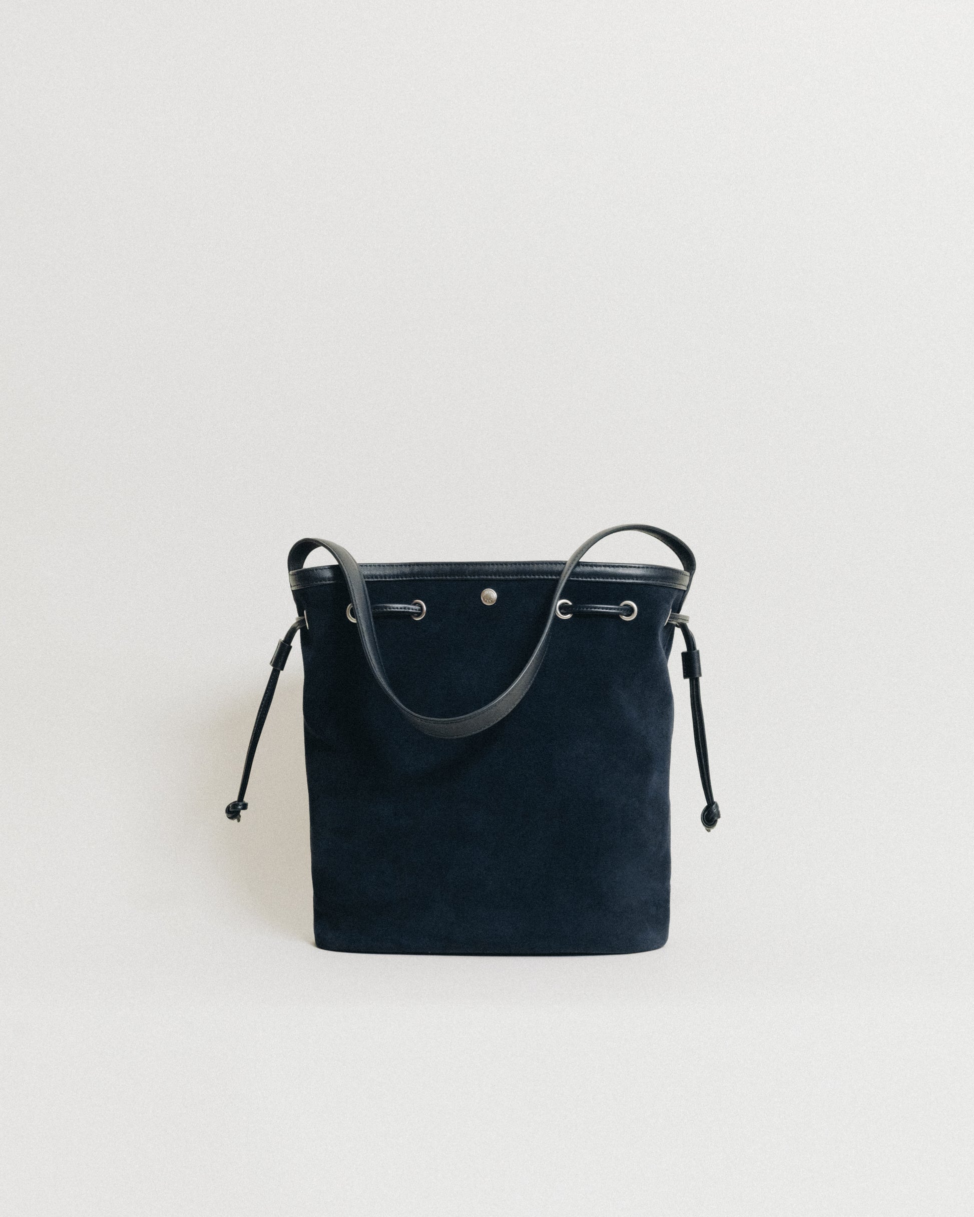 SAC COQUILLE BUCKET SUEDE NAVY