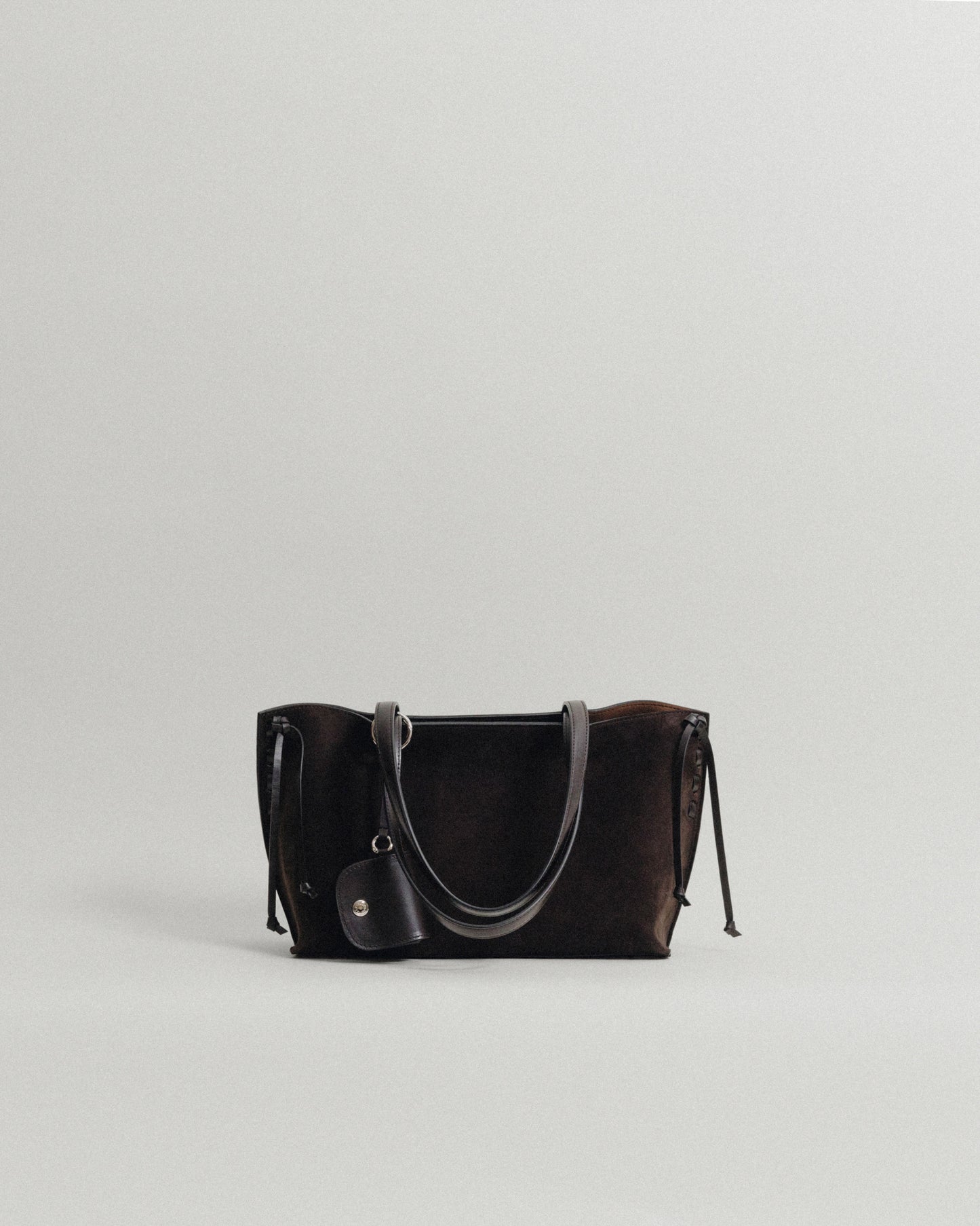 SAC TRESSÉ SMALL SUEDE BROWN