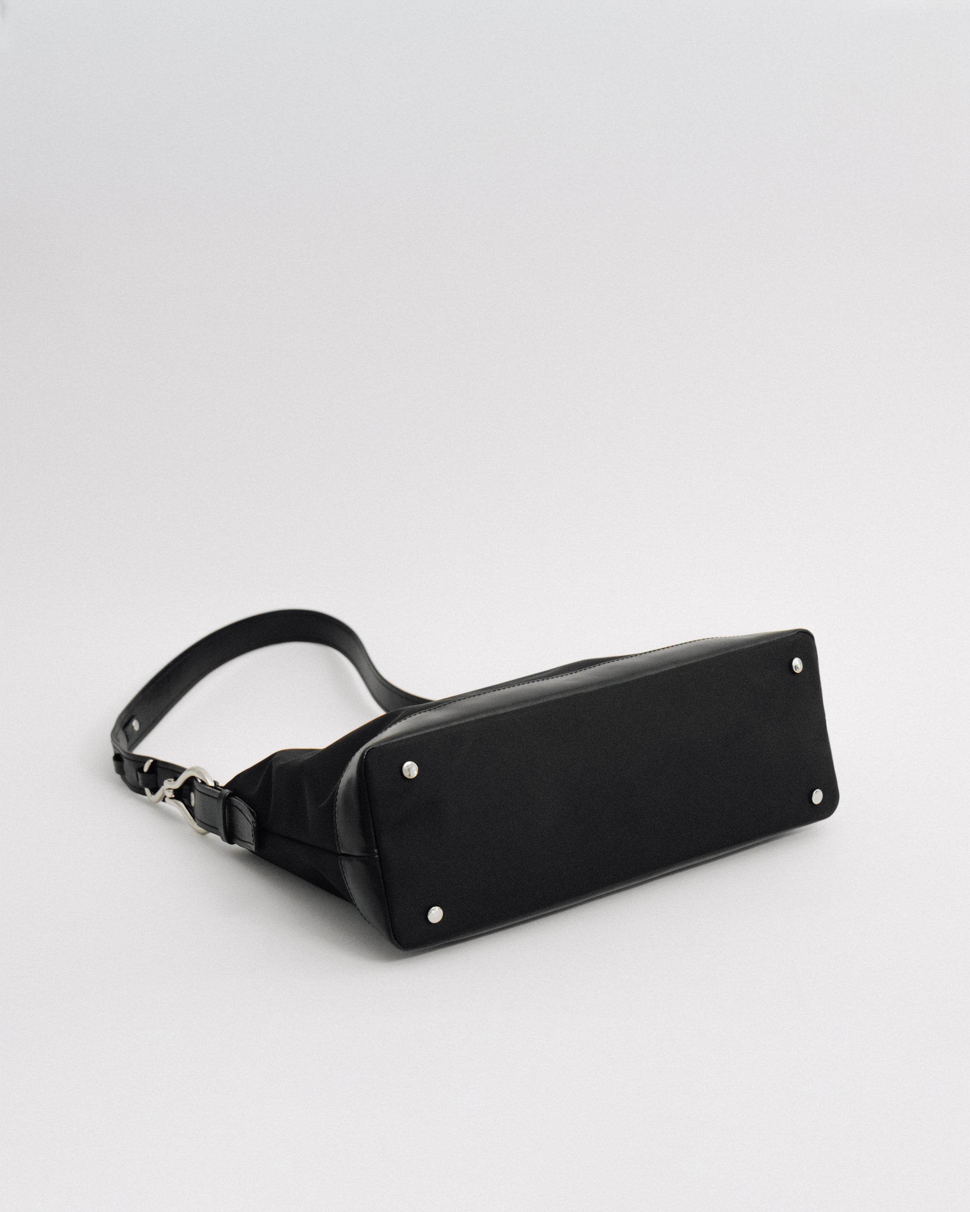 SAC TRESSÉ ÉPAULE TOILE BLACK