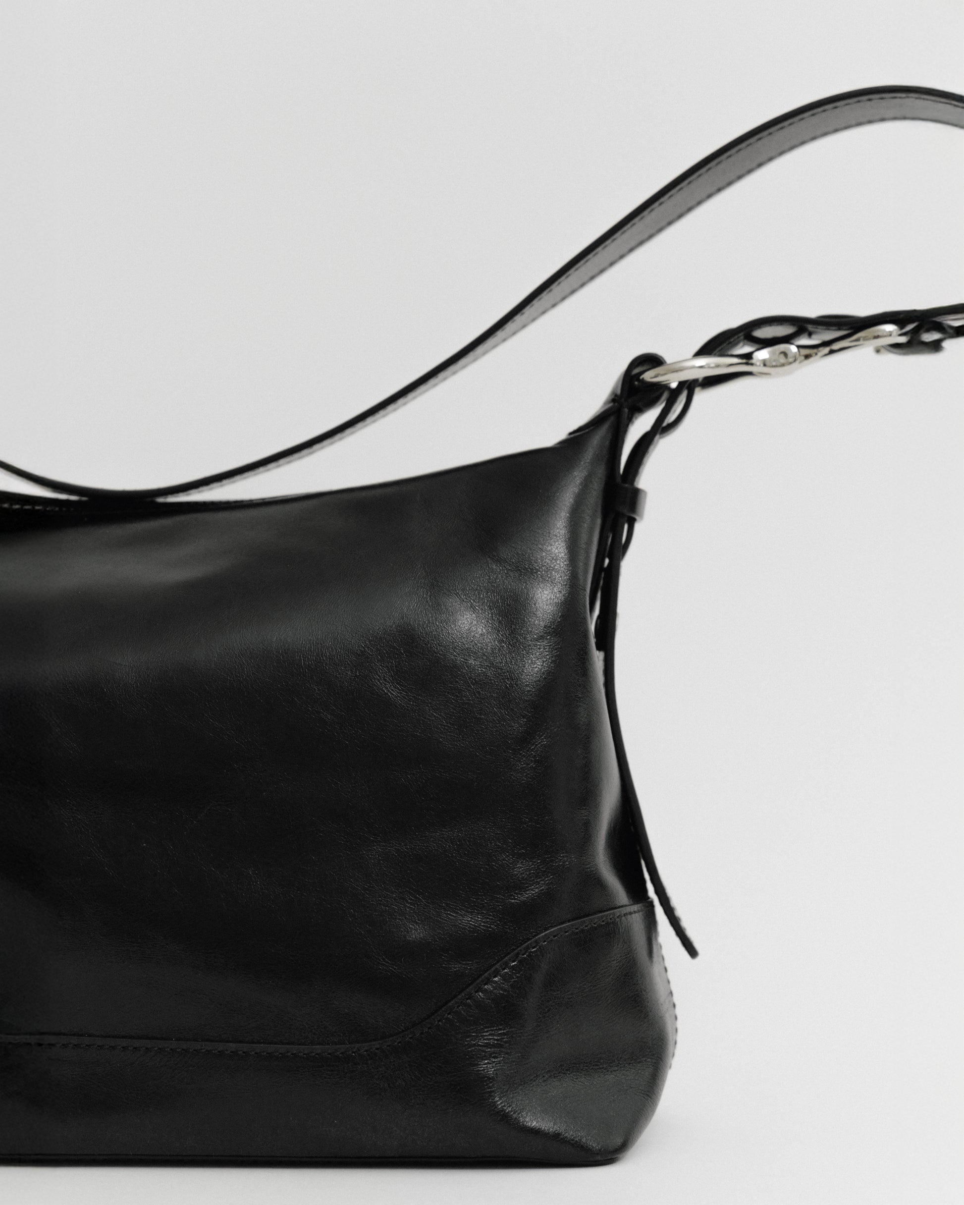 SAC TRESSÉ ÉPAULE BLACK
