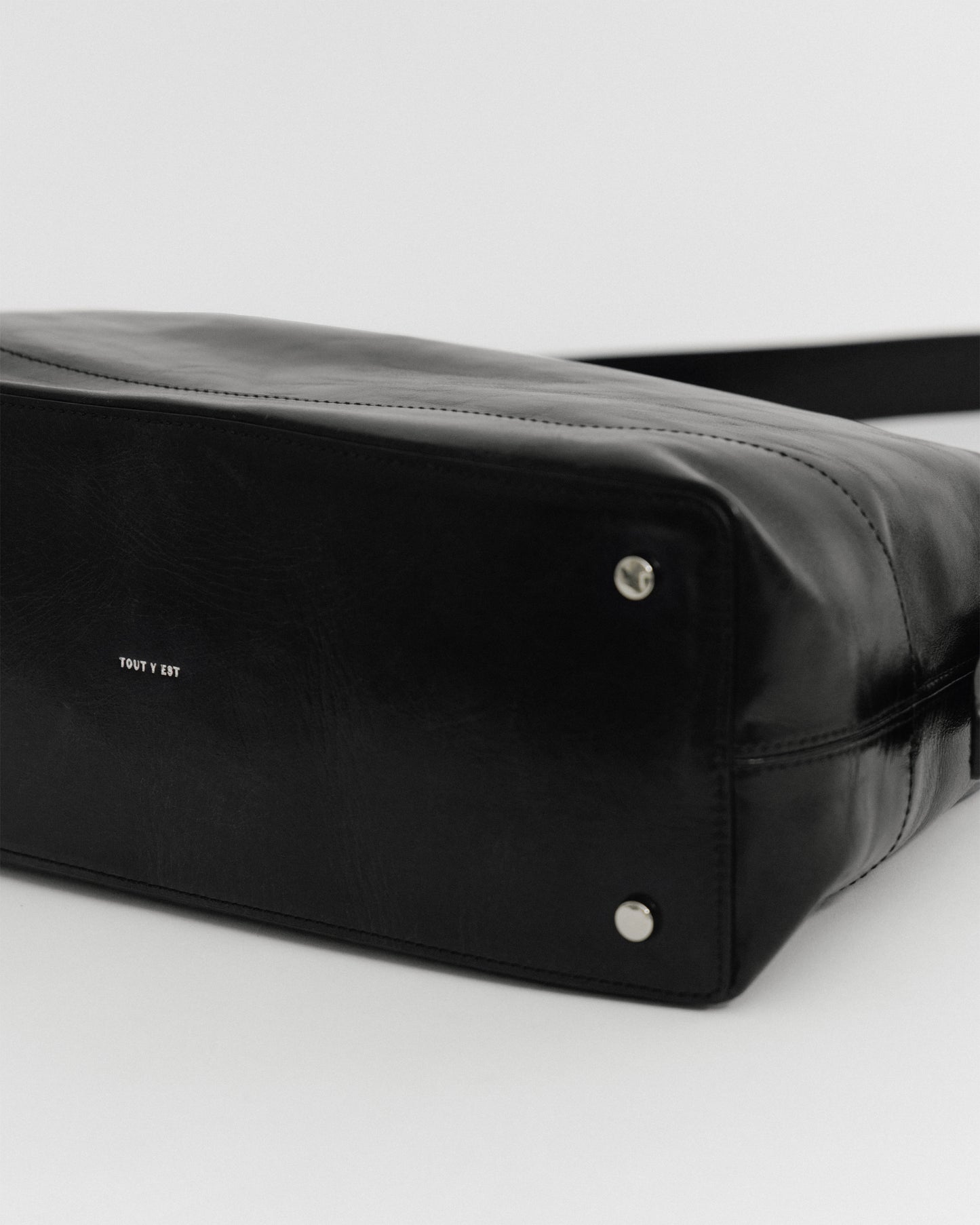 SAC TRESSÉ ÉPAULE BLACK