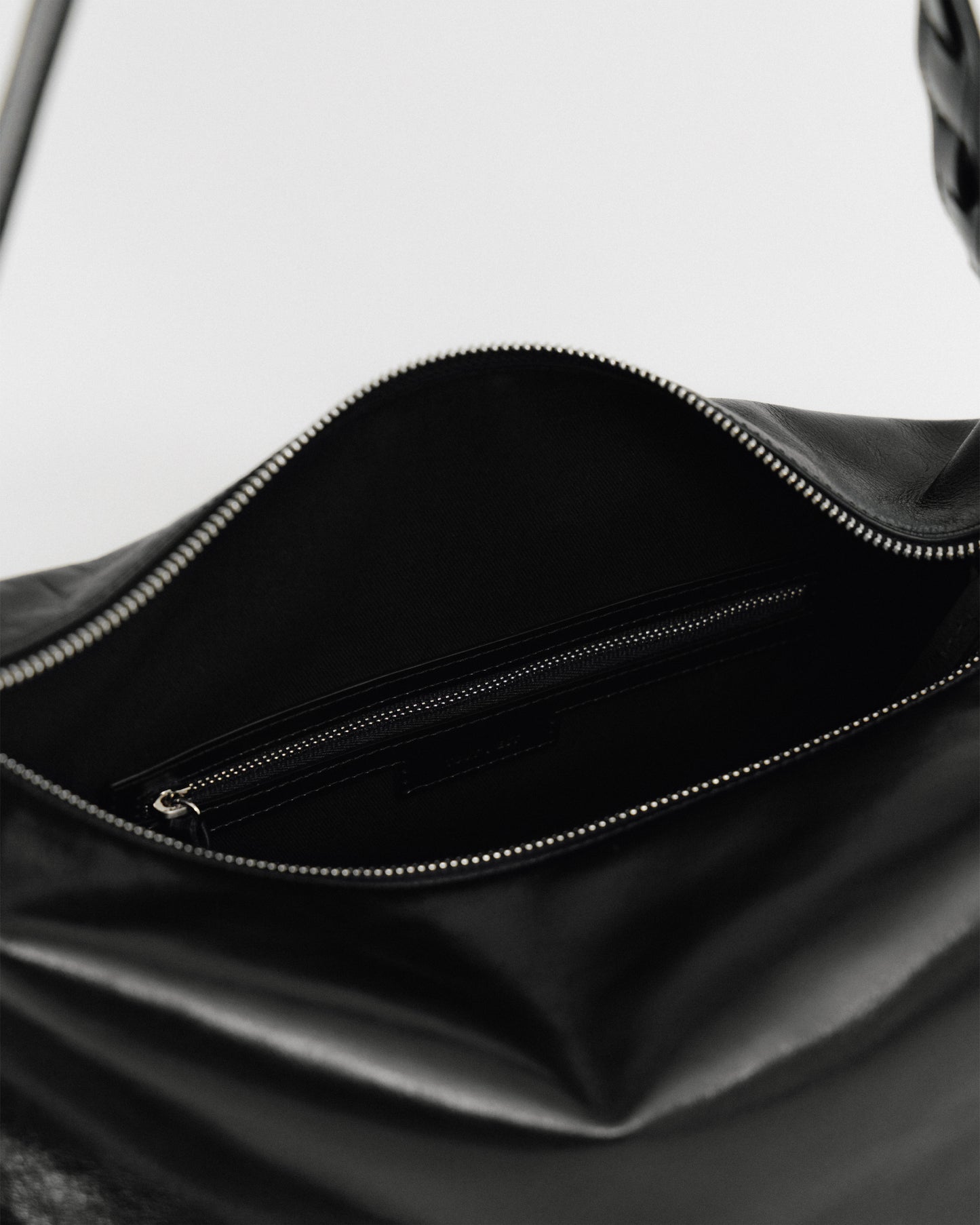 SAC TRESSÉ ÉPAULE BLACK