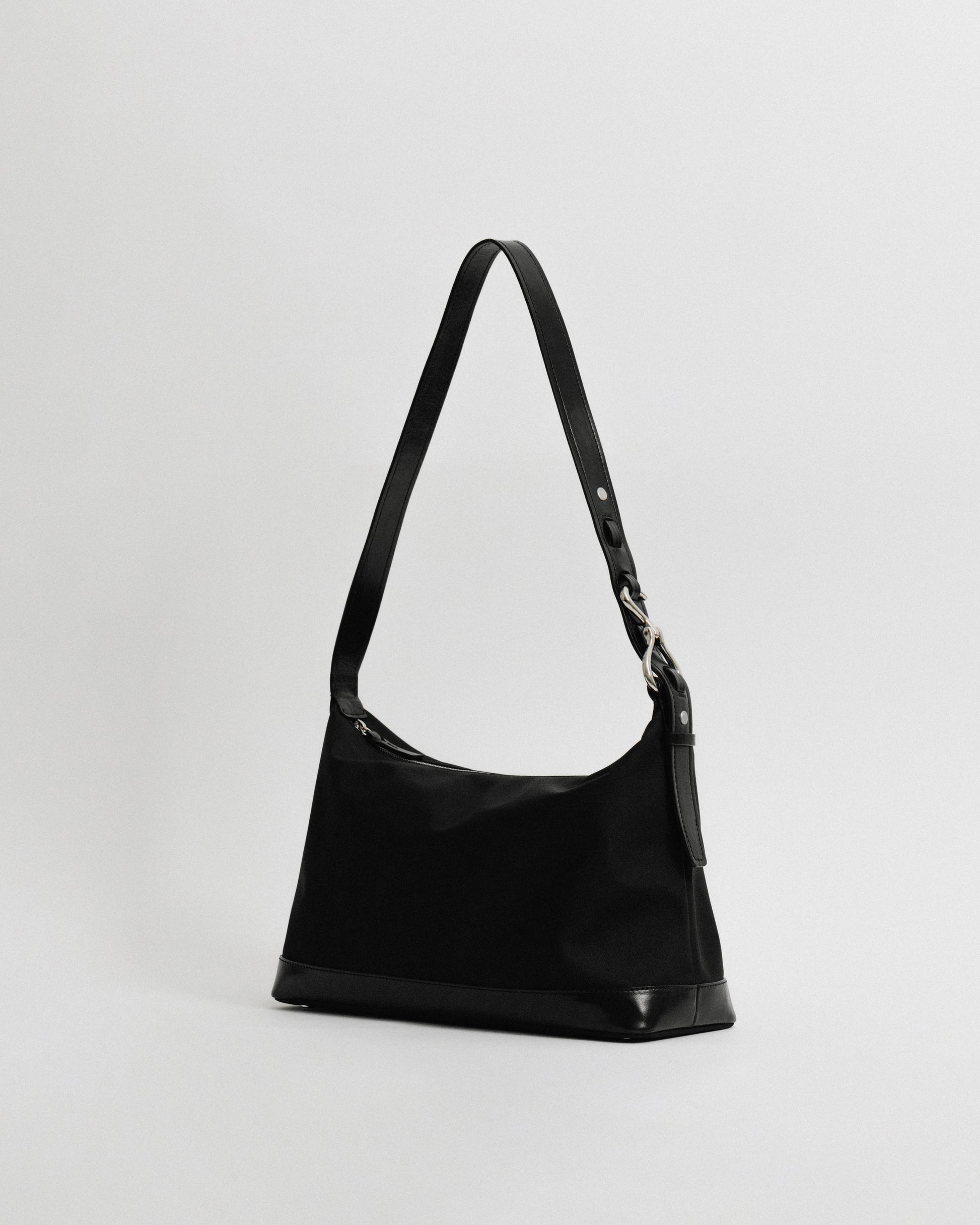 SAC TRESSÉ ÉPAULE TOILE BLACK