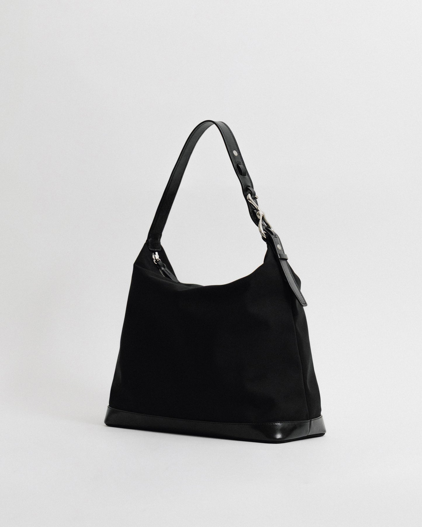 SAC TRESSÉ HOBO TOILE BLACK