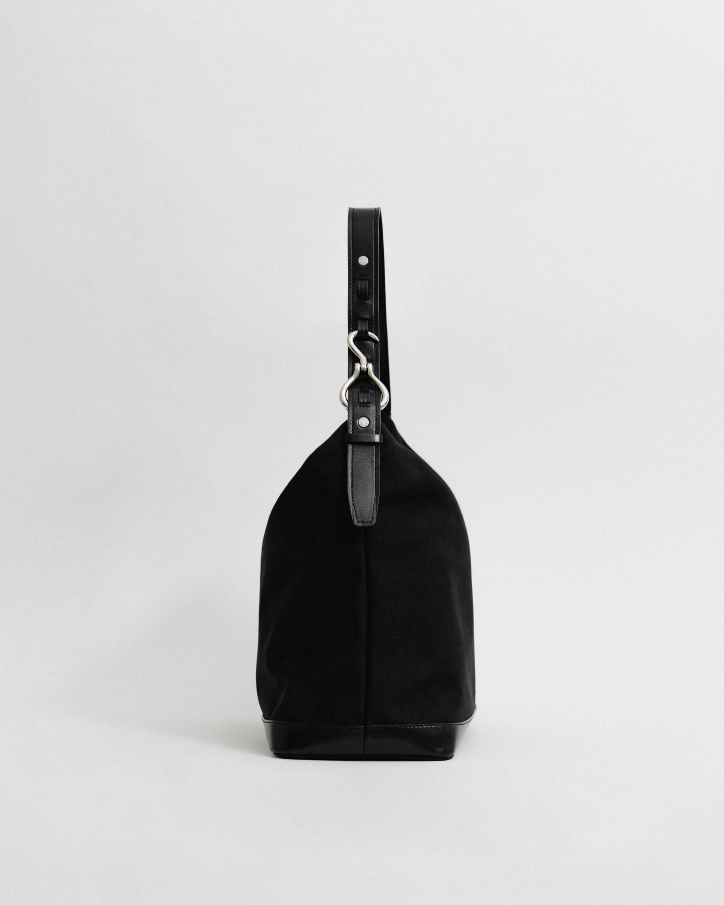 SAC TRESSÉ HOBO TOILE BLACK