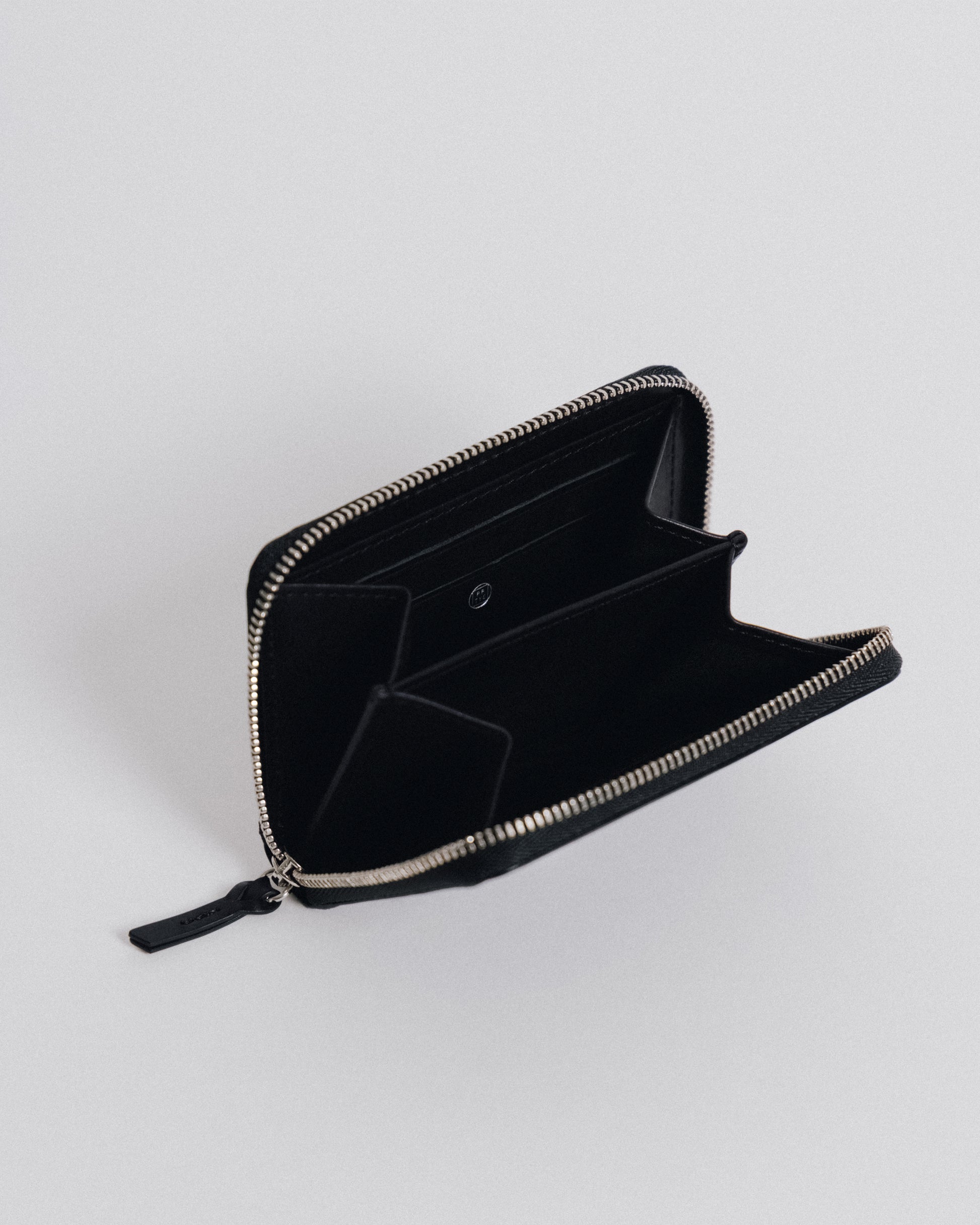 PORTE CARTES ZIPPÉ BLACK